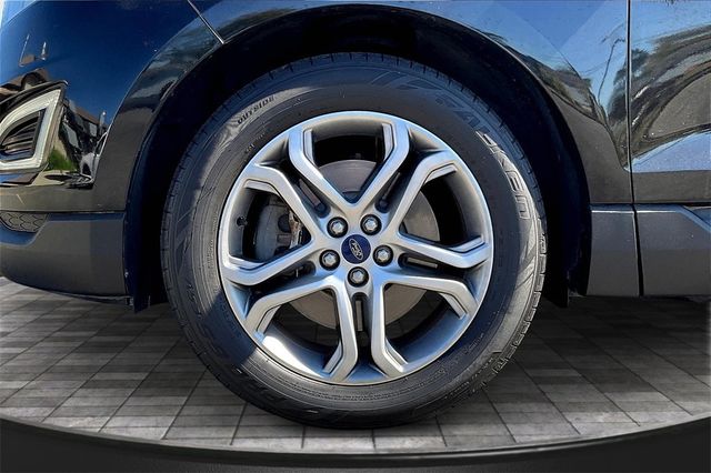 2016 Ford Edge 4dr Titanium AWD - 22932406 - 34