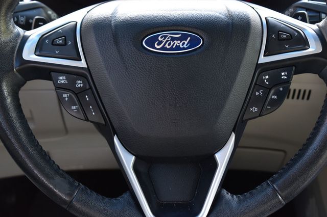 2016 Ford Edge 4dr Titanium FWD - 23073804 - 22