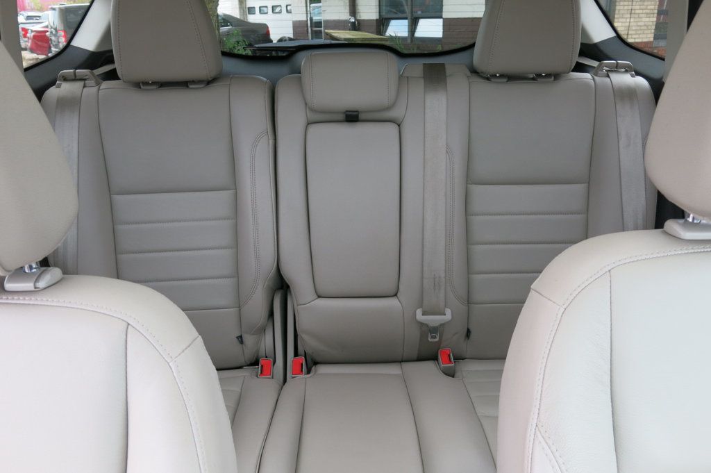 2016 Ford Escape 4WD 4dr Titanium - 22922403 - 17