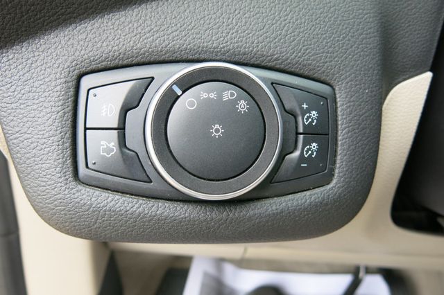 2016 Ford Escape 4WD 4dr Titanium - 22922403 - 23