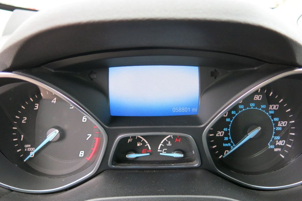 2016 Ford Escape 4WD 4dr Titanium - 22922403 - 24