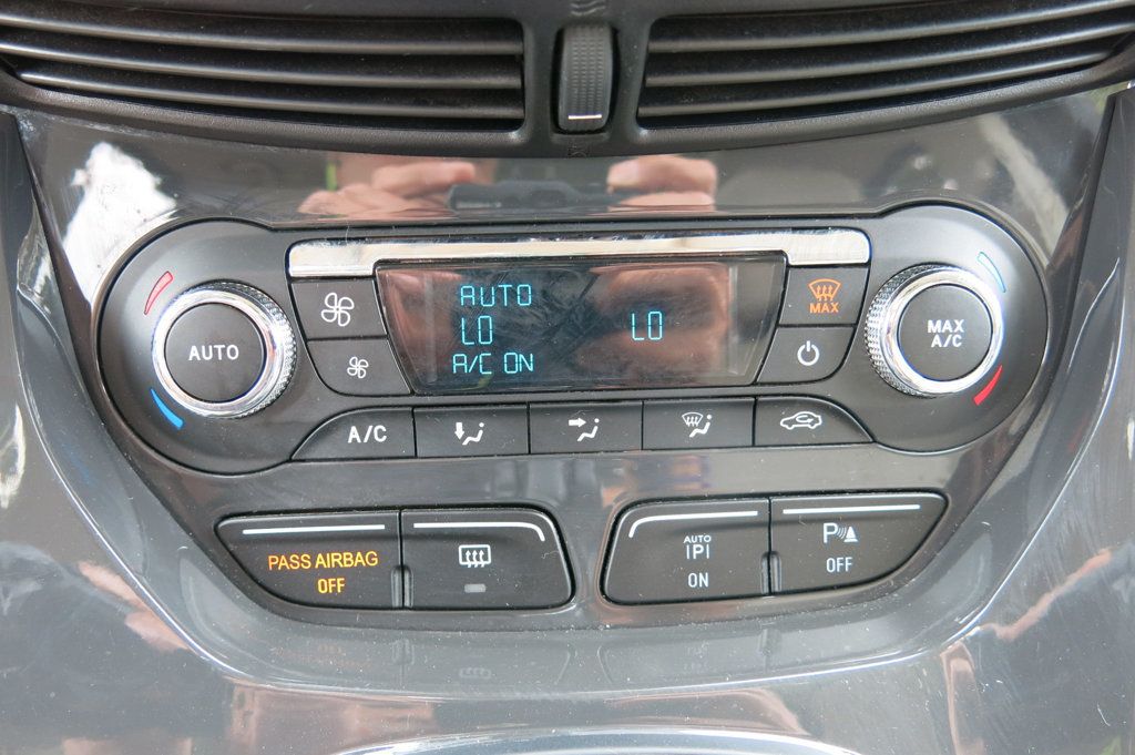 2016 Ford Escape 4WD 4dr Titanium - 22922403 - 28