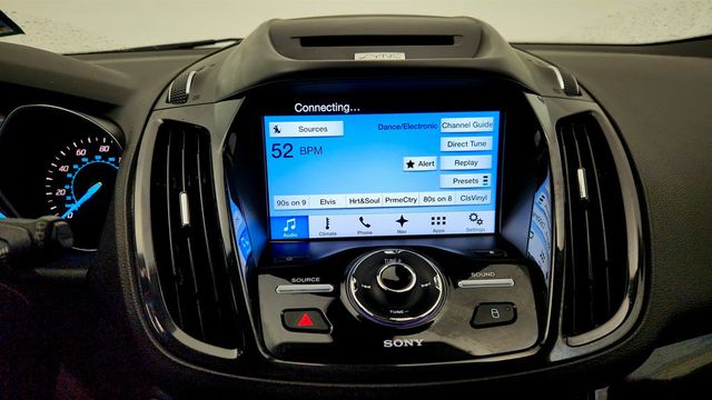 2016 Ford Escape 4WD 4dr Titanium w/ Upgraded Engine, Pano Vista Roof, Navigation - 22986813 - 17