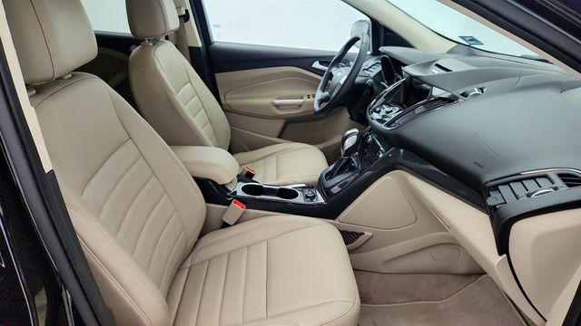 2016 Ford Escape 4WD 4dr Titanium w/ Upgraded Engine, Pano Vista Roof, Navigation - 22986813 - 23