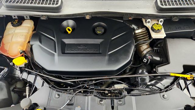 2016 Ford Escape 4WD 4dr Titanium w/ Upgraded Engine, Pano Vista Roof, Navigation - 22986813 - 26