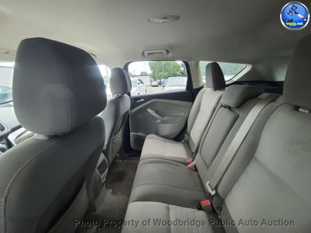 2016 Ford Escape FWD 4dr SE - 23095592 - 8
