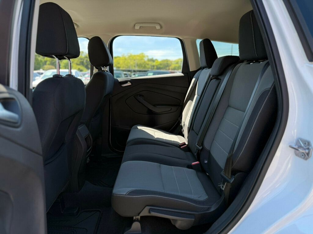 2016 Ford Escape SE photo 20