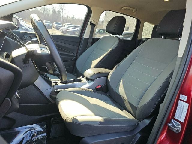 2016 Ford Escape FWD 4dr SE - 22983265 - 13