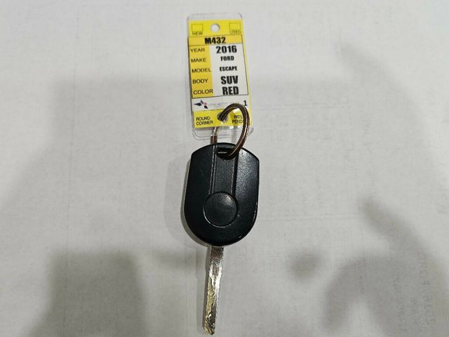 2016 Ford Escape FWD 4dr SE - 22983265 - 37