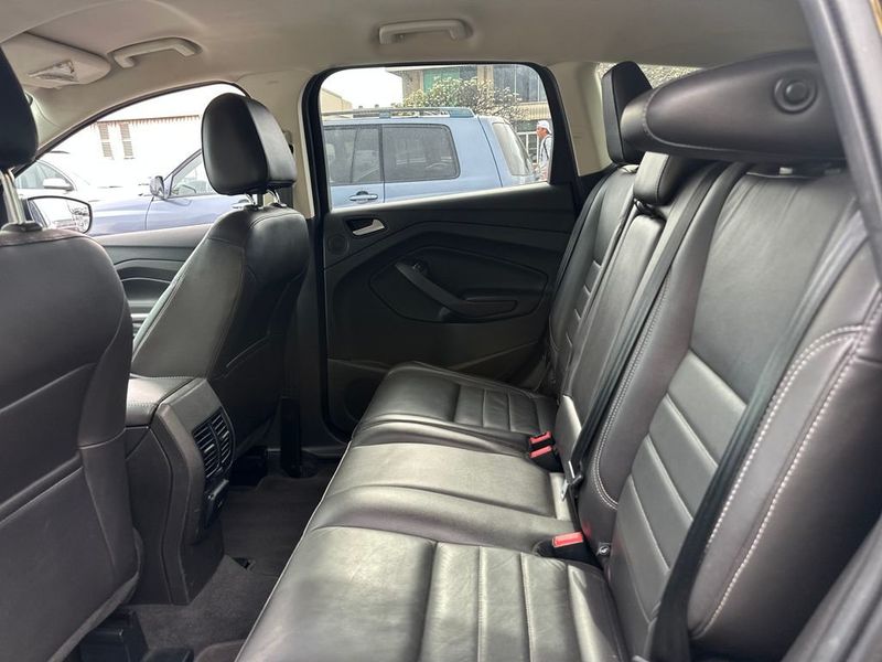 2016 Ford Escape FWD 4dr Titanium - 23013666 - 14