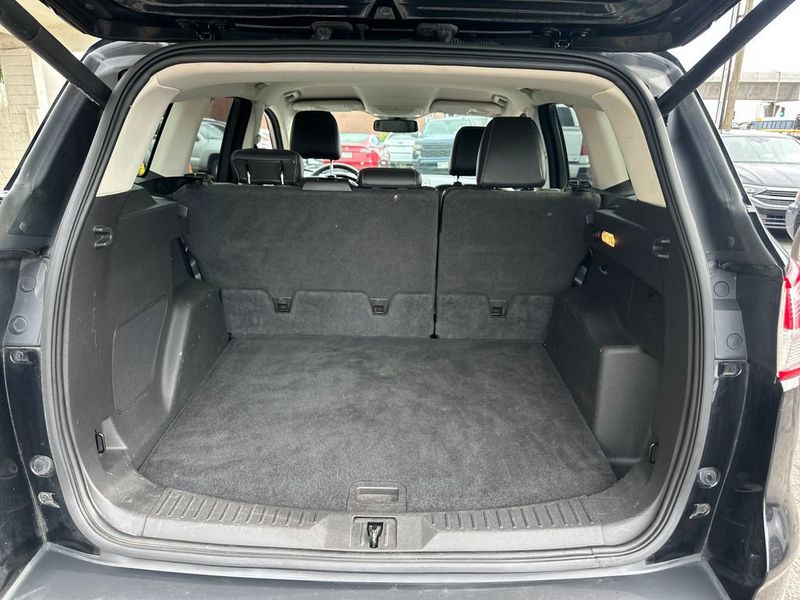 2016 Ford Escape FWD 4dr Titanium - 23013666 - 19