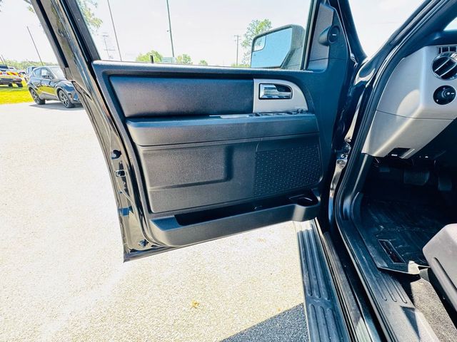 2016 Ford Expedition 2WD 4dr XLT - 23005439 - 17