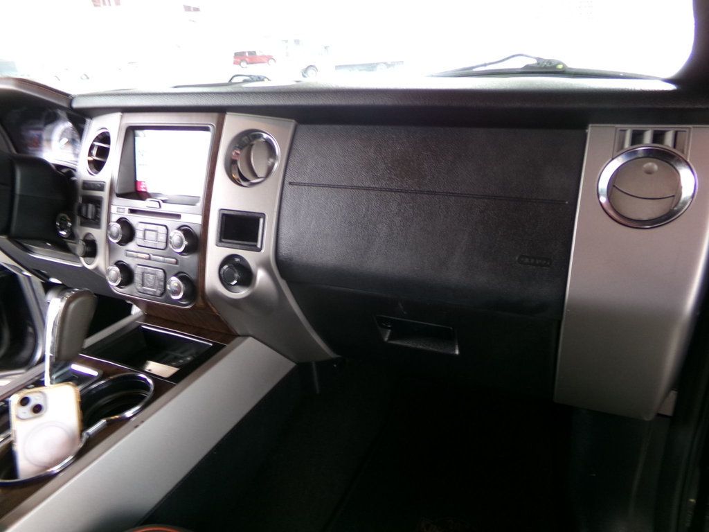 2016 Ford Expedition 4WD 4dr King Ranch - 22977689 - 13