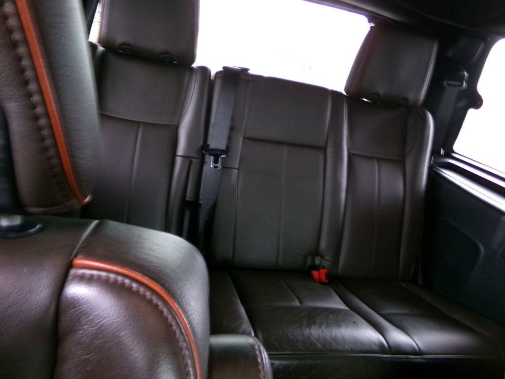 2016 Ford Expedition 4WD 4dr King Ranch - 22977689 - 16