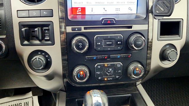 2016 Ford Expedition 4WD 4dr Limited w/ Power Moonroof - 23014223 - 17