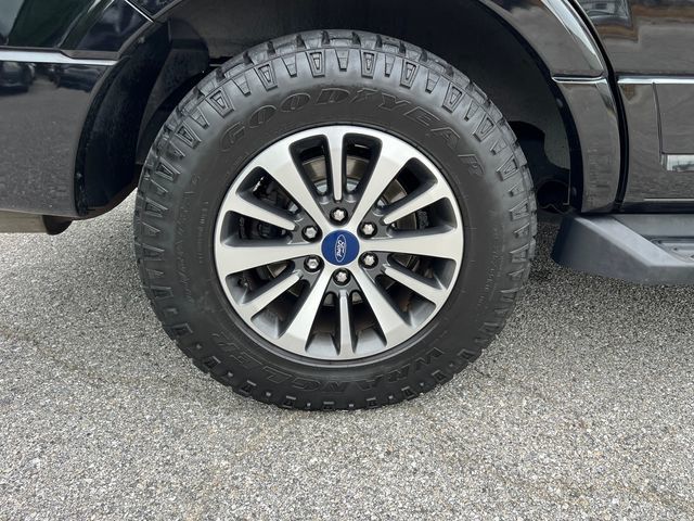 2016 Ford Expedition 4WD 4dr XLT - 23049862 - 18