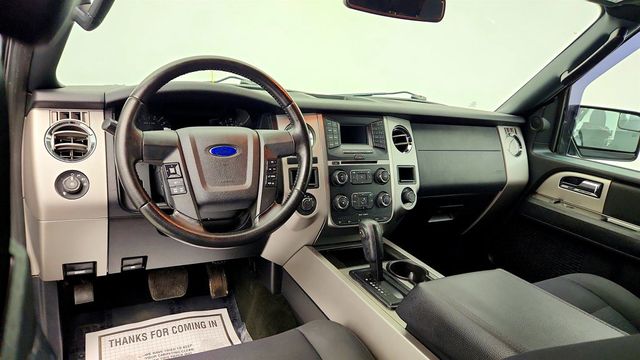 2016 Ford Expedition 4WD 4dr XLT w/ Power Moonroof - 23035199 - 10