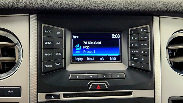 2016 Ford Expedition 4WD 4dr XLT w/ Power Moonroof - 23035199 - 16
