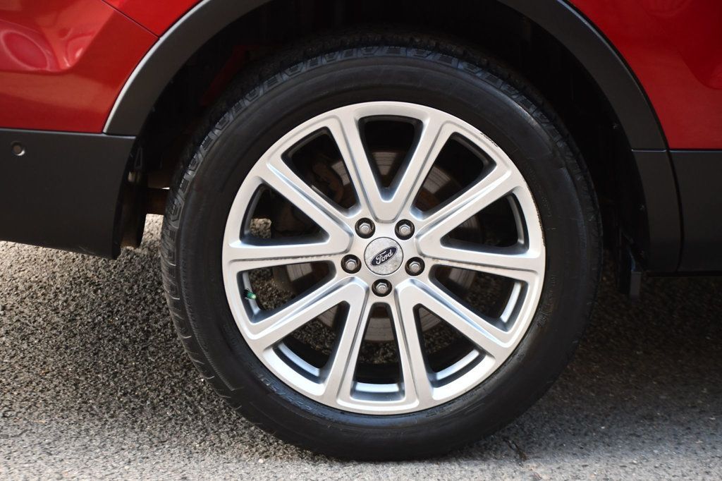 2016 Ford Explorer Limited photo 15
