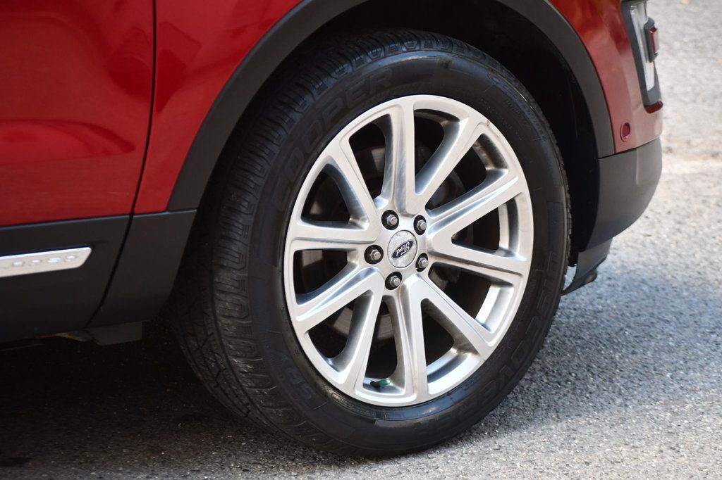 2016 Ford Explorer Limited photo 16