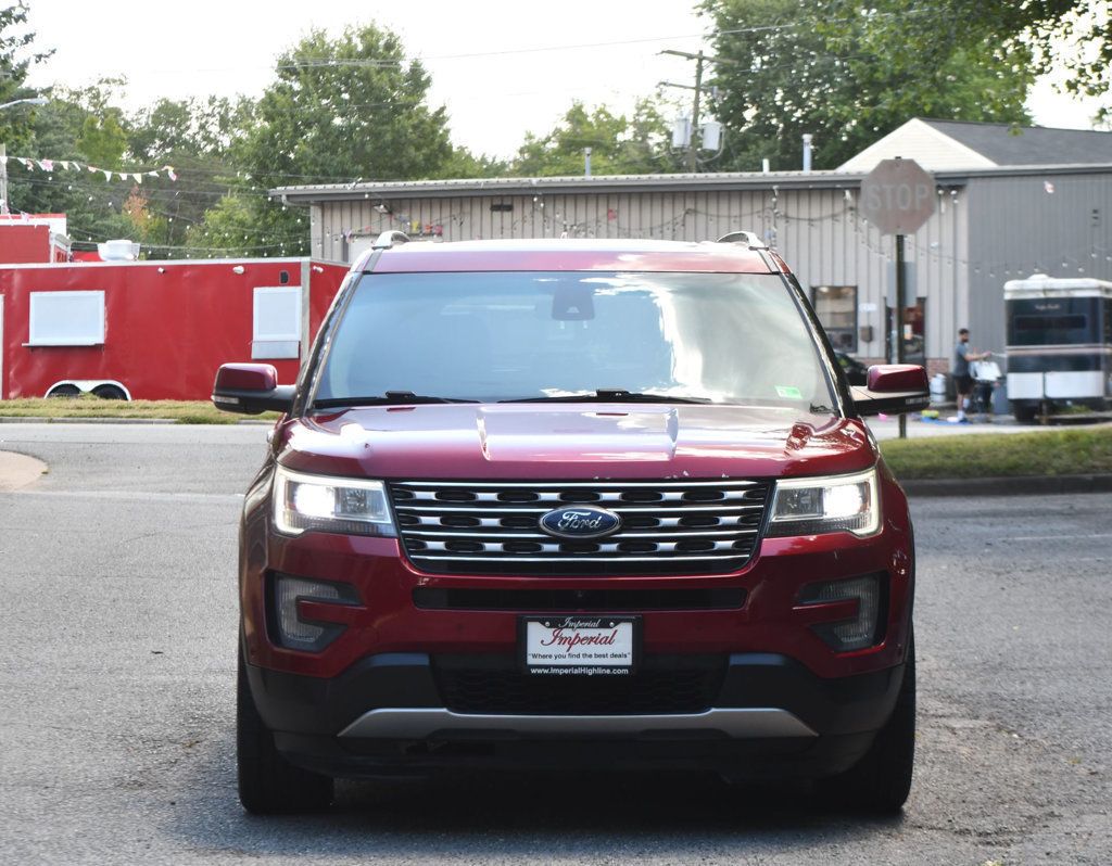 2016 Ford Explorer Limited photo 2