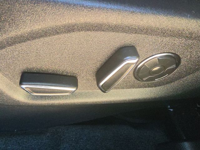 2016 Ford Explorer 4WD 4dr Platinum - 23058016 - 17