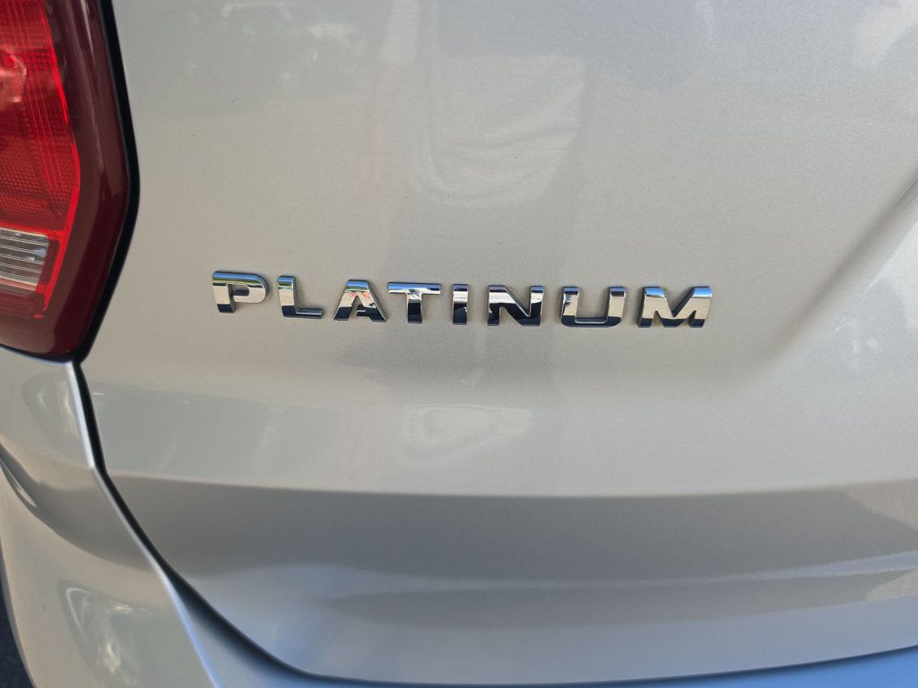 Ford Explorer photo 28