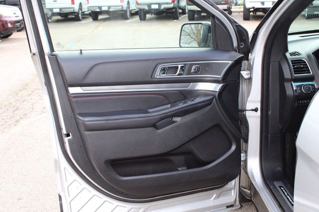 2016 Ford Explorer 4WD 4dr Sport - 22994344 - 16