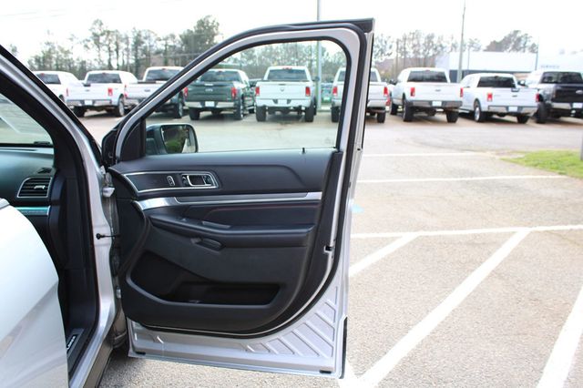 2016 Ford Explorer 4WD 4dr Sport - 22994344 - 29