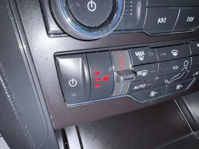 2016 Ford Explorer 4WD 4dr XLT - 22998492 - 16