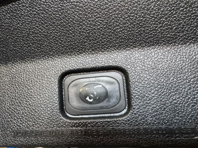 2016 Ford Explorer 4WD 4dr XLT - 22998492 - 23