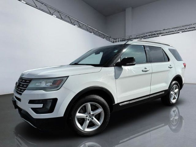 2016 Ford Explorer 4WD 4dr XLT - 23030873 - 25