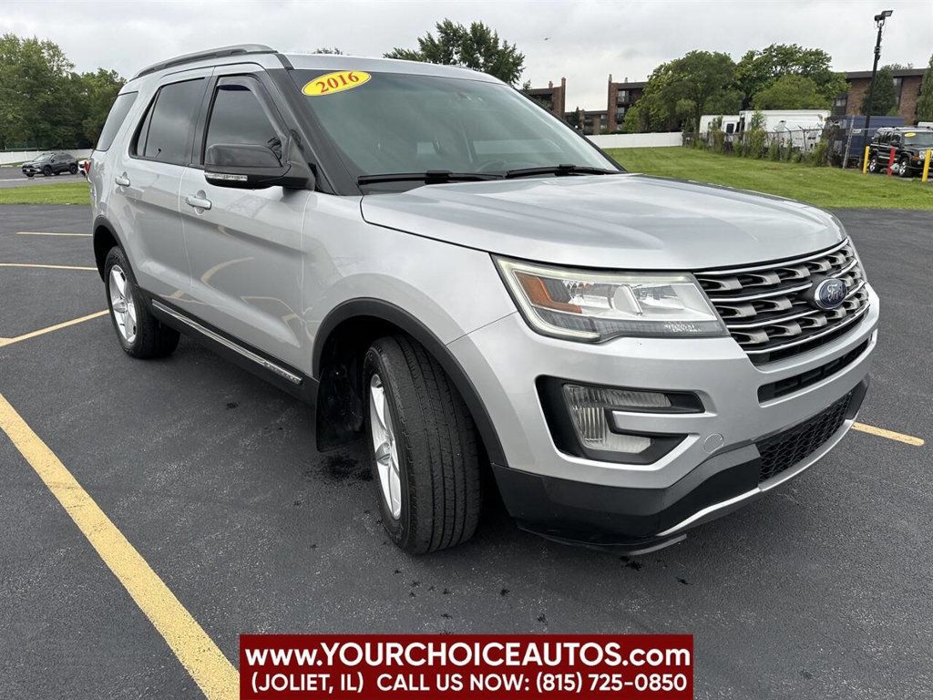 2016 Ford Explorer 4WD 4dr XLT - 22529975 - 0