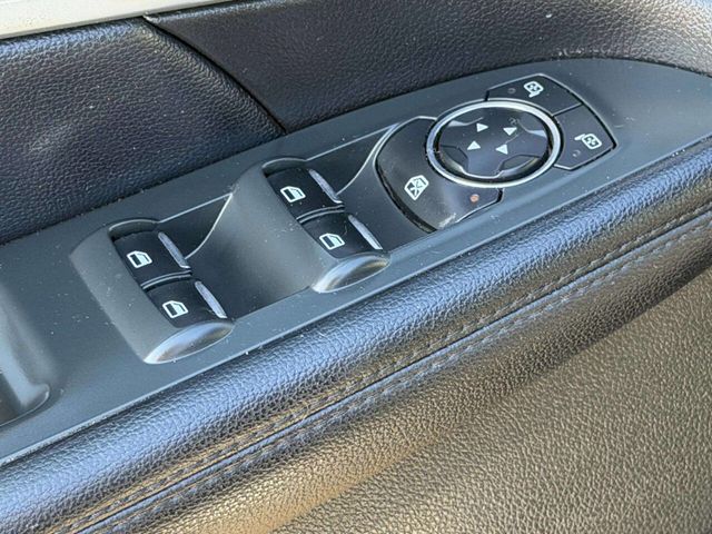 2016 Ford Explorer 4WD 4dr XLT - 22963903 - 15