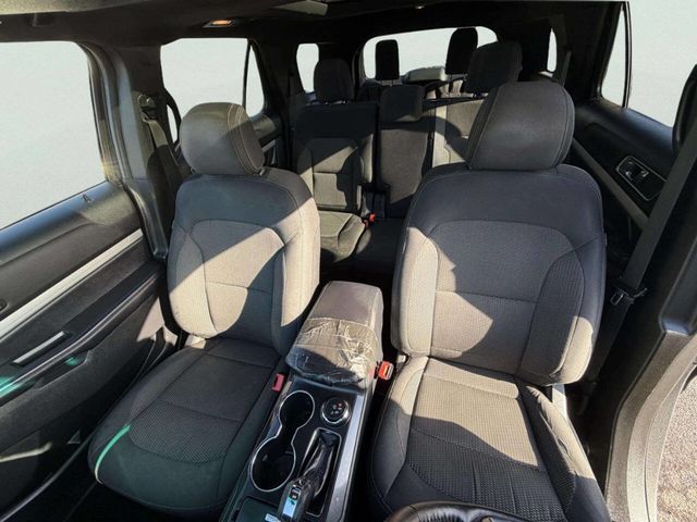 2016 Ford Explorer 4WD 4dr XLT - 22963903 - 19