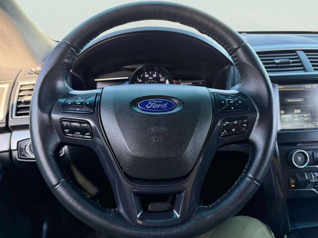 2016 Ford Explorer 4WD 4dr XLT - 22963903 - 35