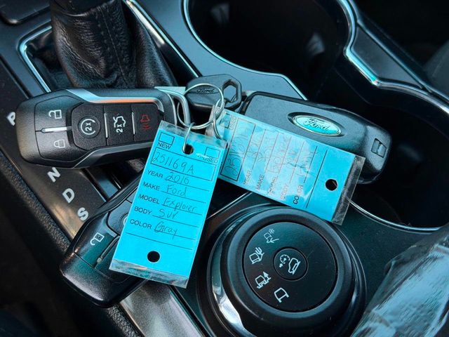 2016 Ford Explorer 4WD 4dr XLT - 22963903 - 53