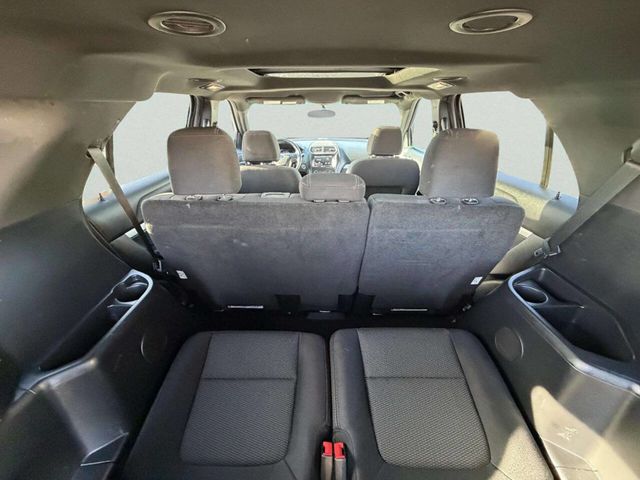 2016 Ford Explorer 4WD 4dr XLT - 22963903 - 8