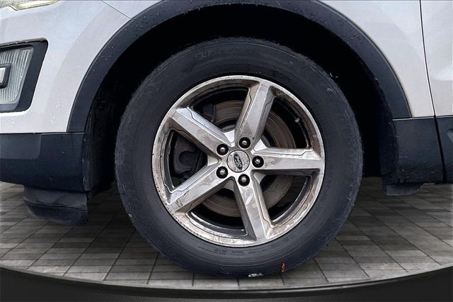 2016 Ford Explorer 4WD 4dr XLT - 22950973 - 8