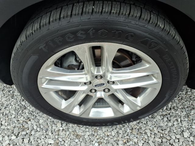 2016 Ford Explorer Limited FWD's photo