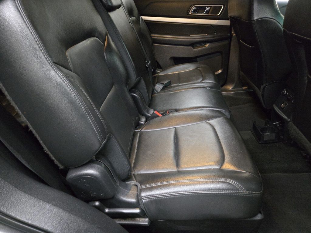 2016 Ford Explorer FWD 4dr XLT - 22903995 - 12