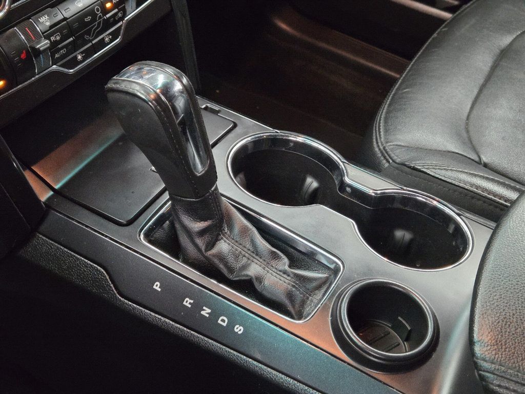 2016 Ford Explorer FWD 4dr XLT - 22903995 - 20