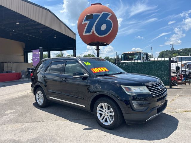 2016 Ford Explorer FWD 4dr XLT - 22883209 - 0
