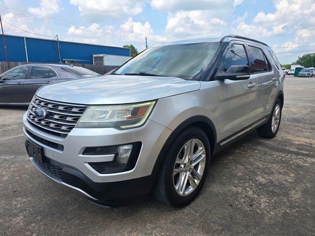 2016 Ford Explorer FWD 4dr XLT - 23059821 - 1