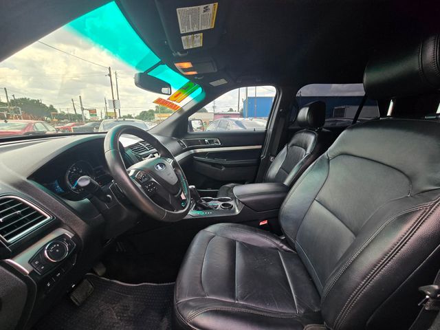 2016 Ford Explorer FWD 4dr XLT - 23059821 - 4