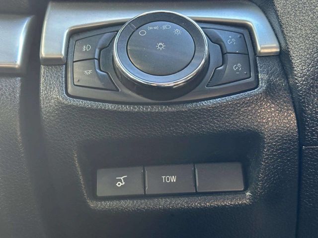 2016 Ford Explorer FWD 4dr XLT - 22972937 - 23