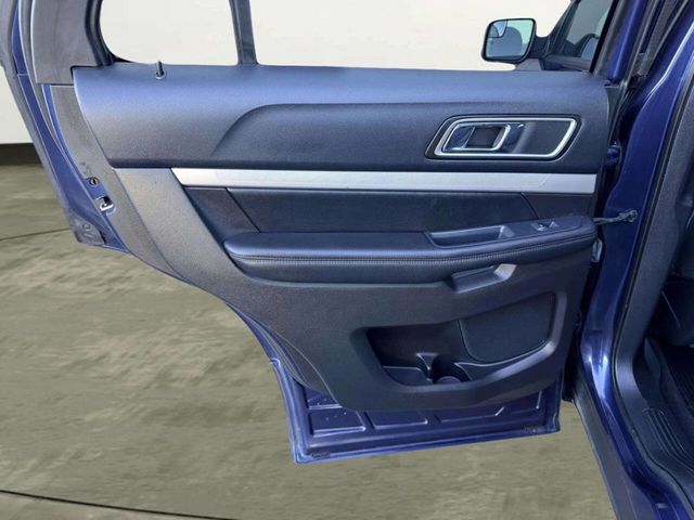 2016 Ford Explorer FWD 4dr XLT - 23044830 - 20