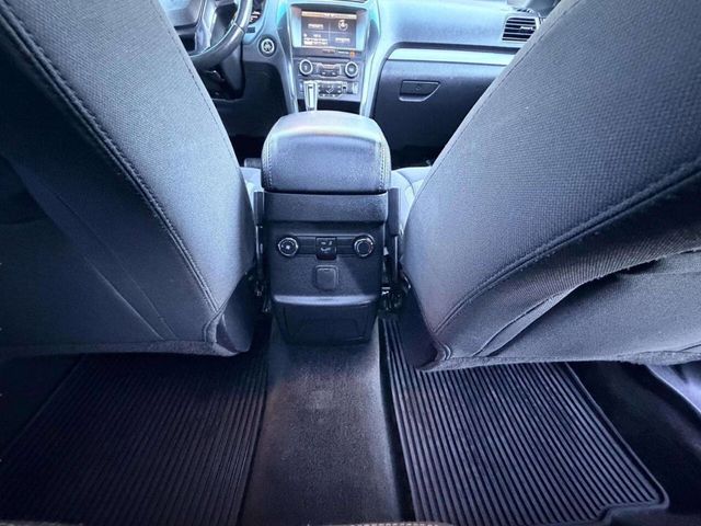 2016 Ford Explorer FWD 4dr XLT - 23044830 - 24