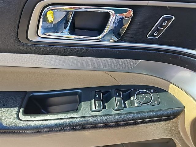 2016 Ford Explorer XLT - 22990992 - 10