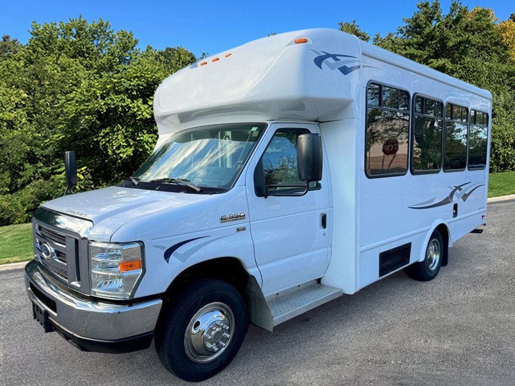 2016 Ford E-350 Cutaway Non-CDL Shuttle Bus 42K Miles For Adults Church Senior & Group Transportation - 22917850 - 2